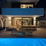 Casa Troia Villa *